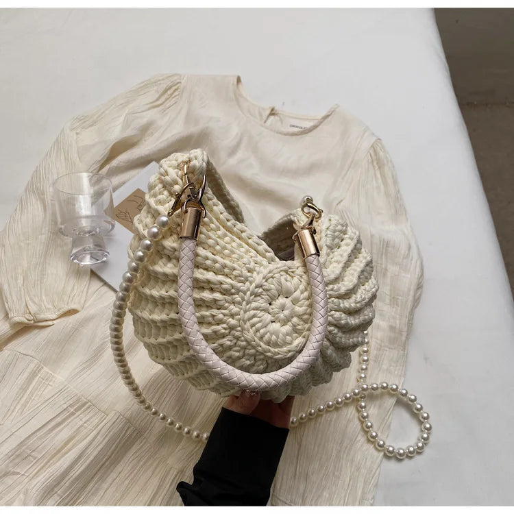 Creative Conch Shaped Crochet Women Shoulde Bags Funny Cute Pearls Chains Handmade Weave Crossbody Bag Novelty Small Handbags