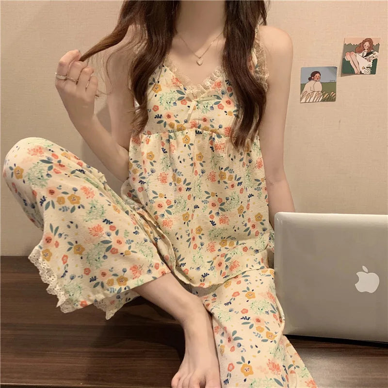 New Summer Vintage Floral Print Pajama Set with Padded Straps and Long Pants for Girls – Women's Summer Loungewear and Sleepwear