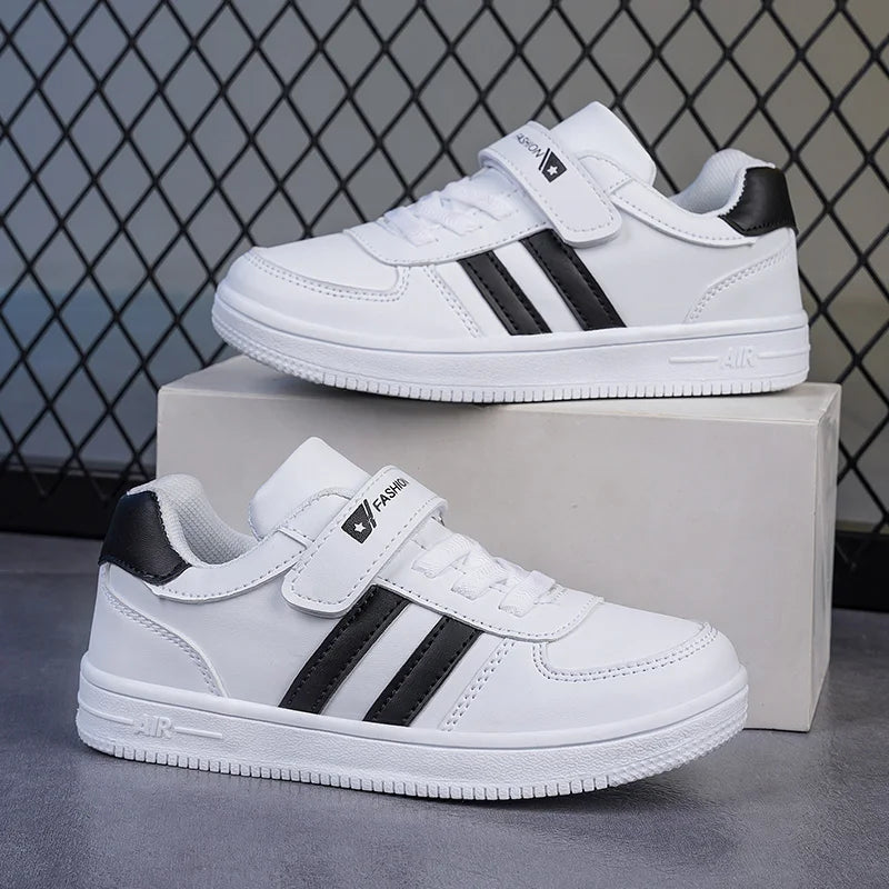 Kids School Sports Walking Shoes Fashion White Casual Sneakers for Boys & Girls Non-Slip Soft Sole Children's Running Shoes