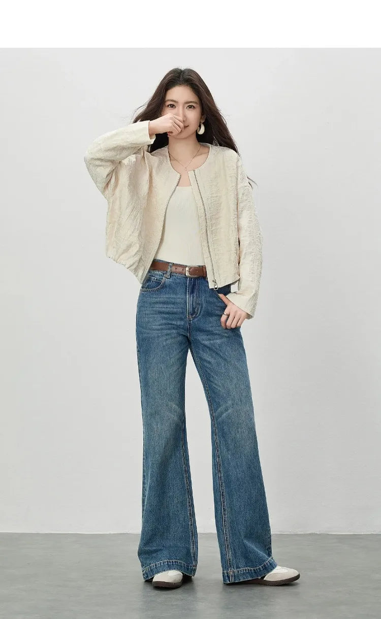 SENTUBILA Women's Loose Cropped Jacket 2026 Spring New Minimalist Round Neck 3D Embossed Jacquard Textured Zipper Coat 161WB6323