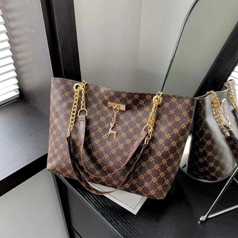 Presbyopic Handbag Luxury Design Large Capacity Handbag Women Fashion Printing Shoulder Bag Trendy Shopping Bag With Pendant