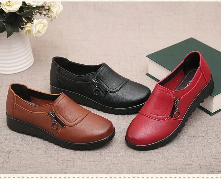 New Fashion Womens Flat Shoes Female Moccasin Slip-on Shoes Lightweight Women Casual Shoe Solid Color Versatile Zapatos De Mujer