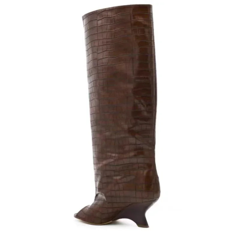 2025 European AndAmerican Nichedesign Versatileopen Toe Long Tube Cool Boots for Women, Crocodile Patterned Irregular High Heels