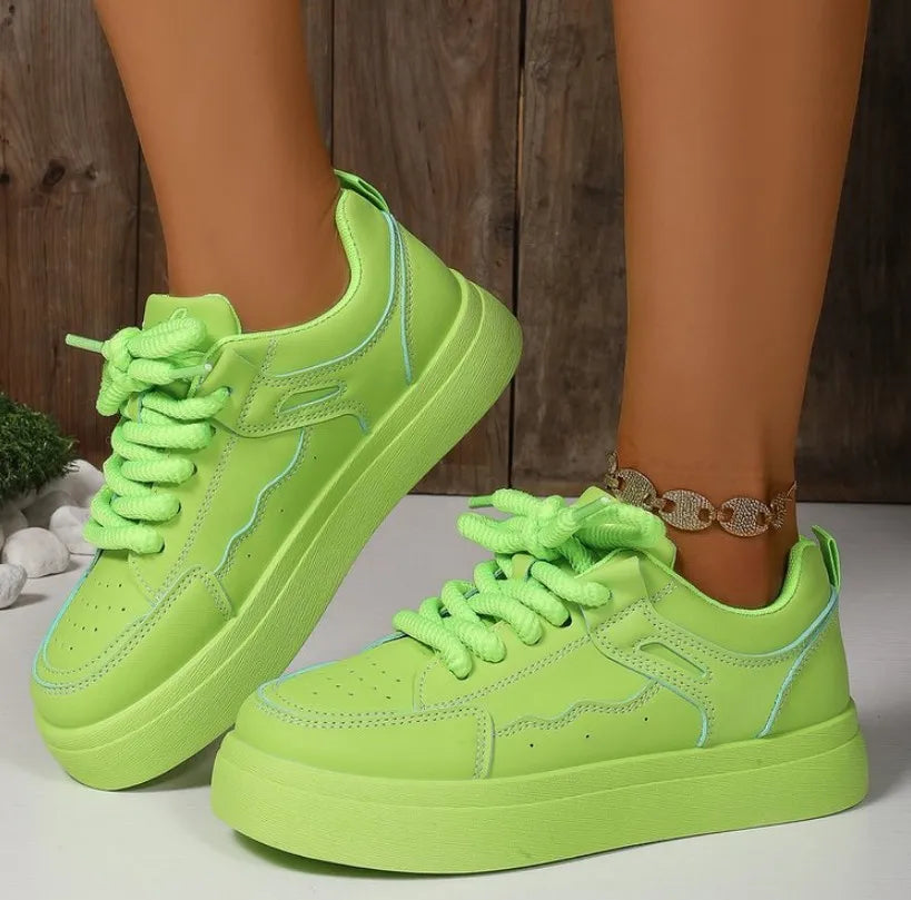 Thick-Soled Sneakers for Women 2025 Fall New Fashion Versatile Heightening Bread Shoes Casual Platform Women's Vulcanize Shoes
