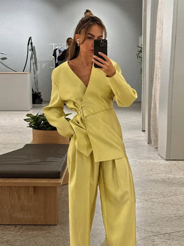 Women Elegant Solid Lace-up Blazer Set Lady Chic V-neck Full Sleeve Loose Coat Wide-leg Pants Suit 2026 Casual Commute Outfit
