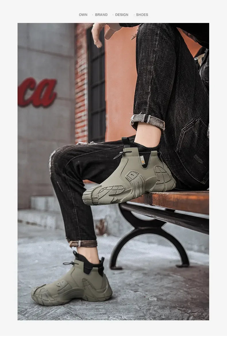 Men's Outdoor Short Boot Thick Soled High Top Casual Shoes Fashionable Trendy Shoes Male Sports Shoe Autumn Bare Boots 2024 New