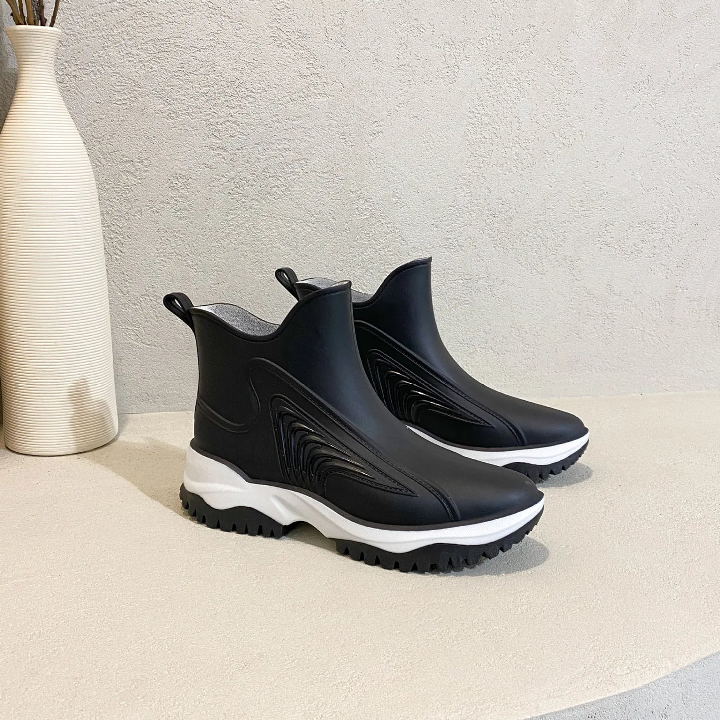 Women Rainboots Slip-on Waterproof Girls Ankle Boots PVC Anti-Slip Spring Autumn Rain Shoes Platform Woman Fishing Rubber Shoes