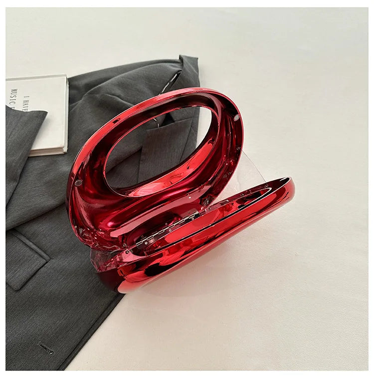 Hot Selling Creative Design Women's Top-Handle Bag PVC Metallic Luster Half Moon Banquet Women's Bag 2026 New Luxury Handbag