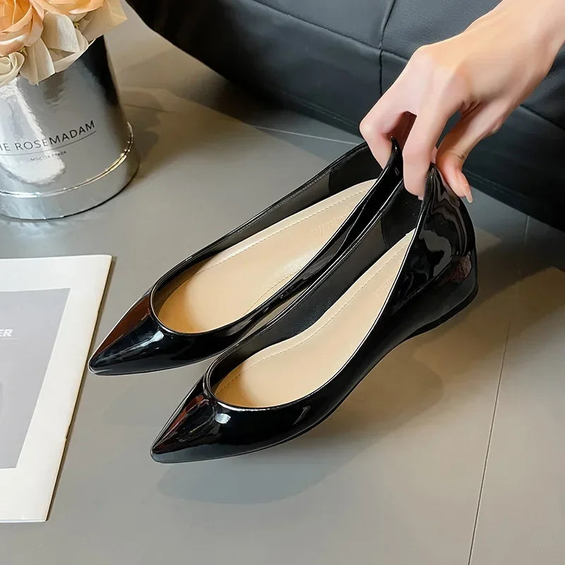 Fashion Flats Women Low Heels 5cm Internal Height Increasing Shoe Women Shoes Pointed Toe Patent Leather Office Driving Shoes