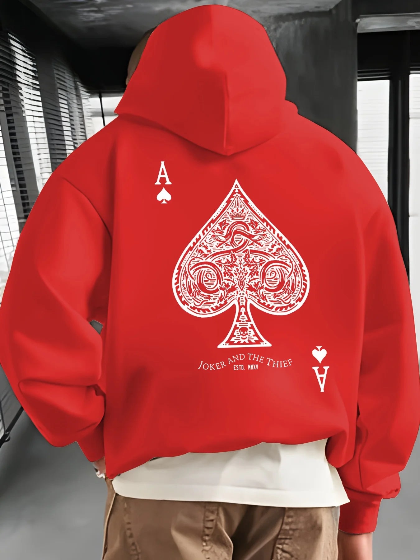 Men's autumn and winter casual fashion loose back poker card A graphic printed long sleeved hooded sweatshirt warm pullover BAZAARHUBO