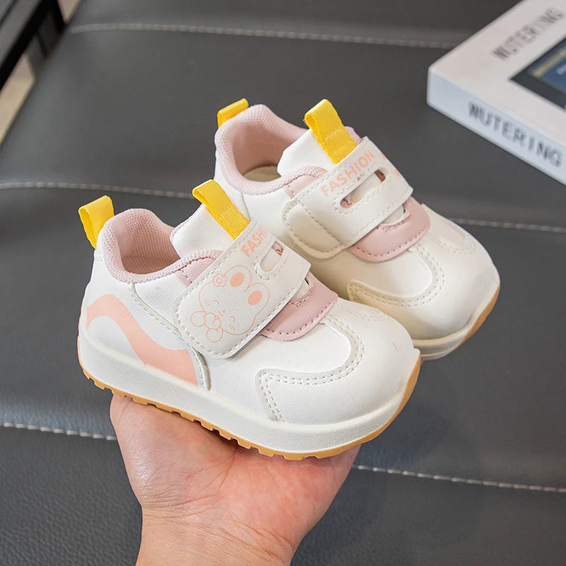 Kids New Fashion Cartoon Casual Shoes 2026 Breathable Non Slip Lightweight Comfortable Design Sneakers Girls Boys Outdoor Shoes