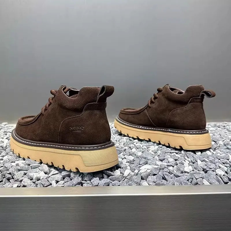 Ultra-Light Comfortable Running Shoes Soft Bottom Casual Sneakers for Outdoor Hiking Traveling Climbing Youth Suitable