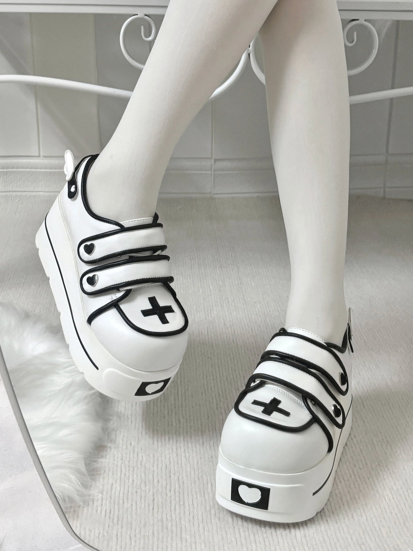 Original Japanese Cute Cross Print Thick-soled Muffin Shoes Subculture Sweet Cool Girl Round Head Pu Leather High Heels Women