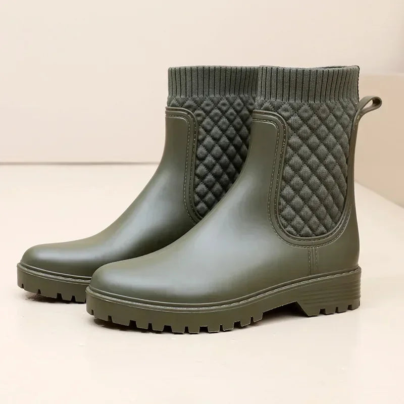 Designer Rain Boots Women's Waterproof Shoes Rainy Ladies Pink Fur Rubber Rainshoes Woman Galoshes Non-slip Pull-on Rain Boots