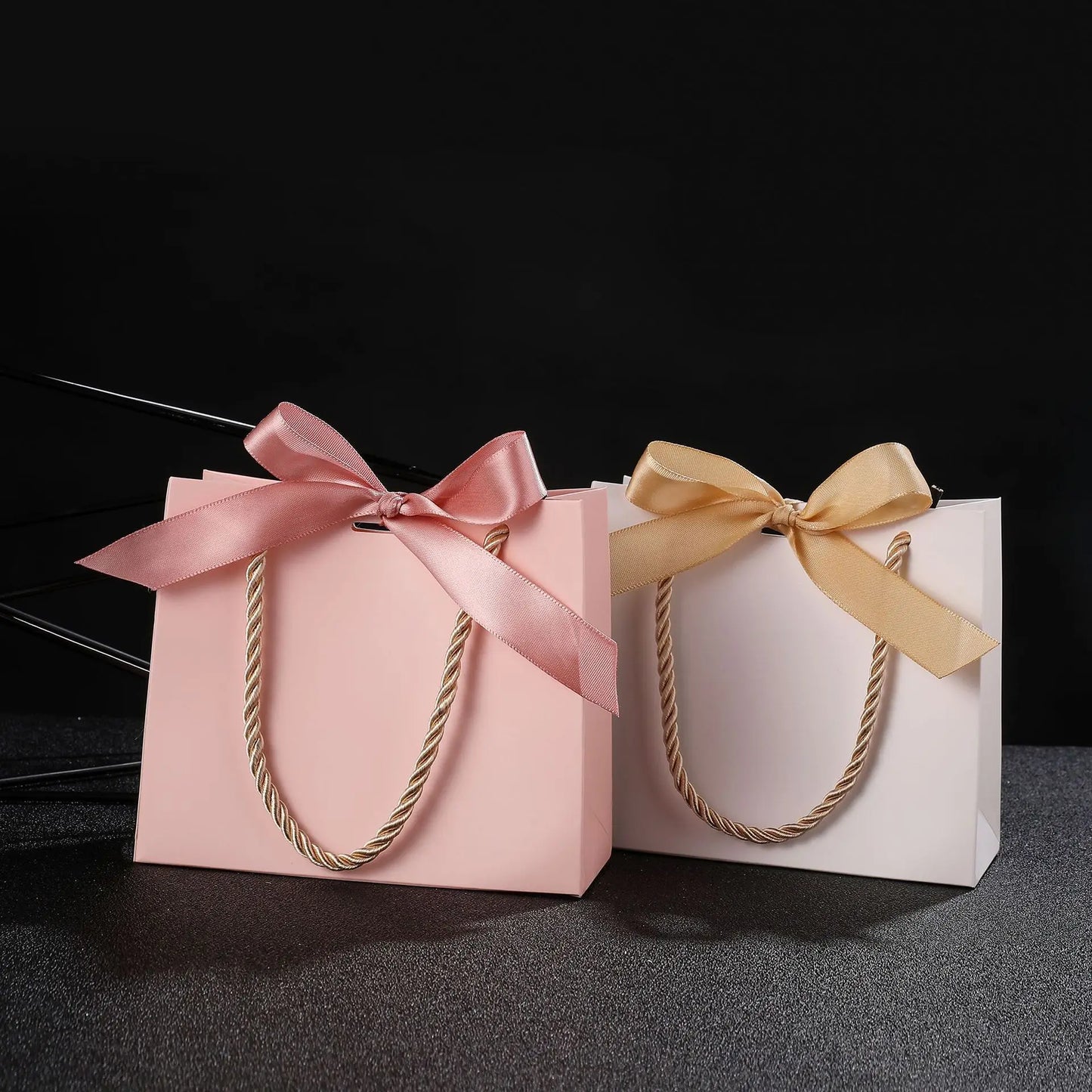 20/50 Reusable Gift Bags with Handles Paper Bags with Bows Shopping Bags Birthday Parties Weddings Graduation Decorative BOX