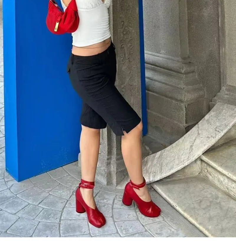 Ins style Vintage Soft Leather Split Toe Tabi Women Pumps Fashion Ankle Strap Thick High heels Spring Autumn Casual Chunky Shoes