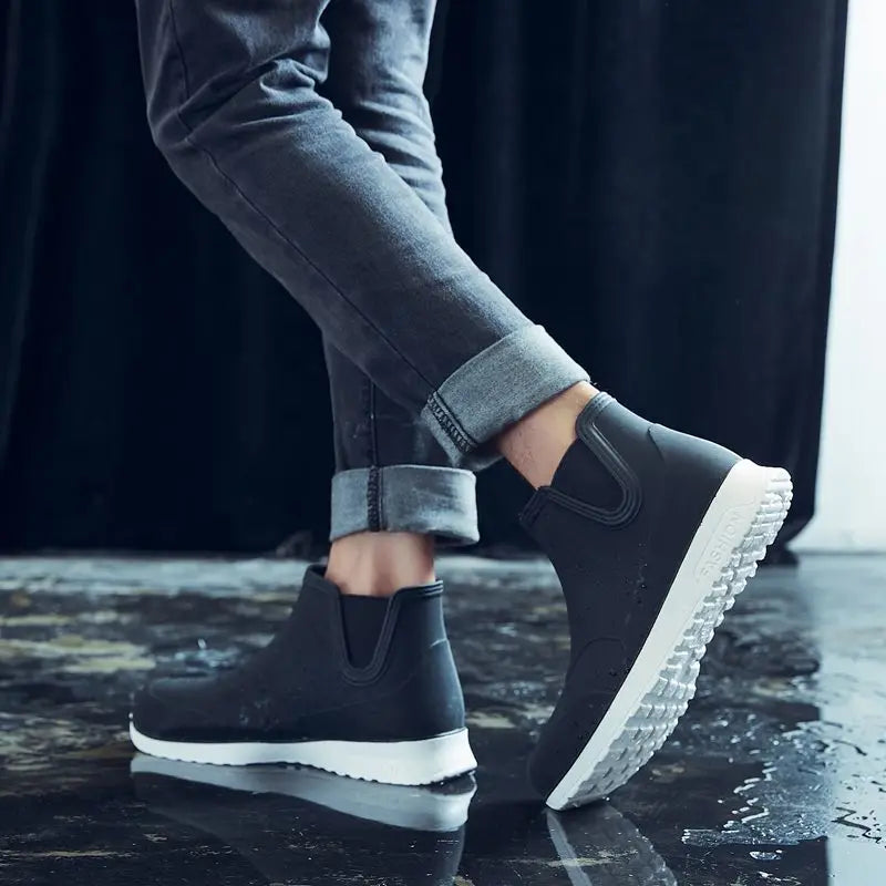 New Fashion Men's Rain Boots Rubber Boots Platform Ankle Boots 2025 Summer Slip on Couples Booties Men Work Shoes Botines Mujer