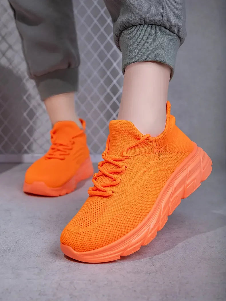 Men's Gray Running Shoes - Breathable Mesh Lace Cushioned Flat Boots Lightweight Sports Training Shoes Casual Style Design Shoes