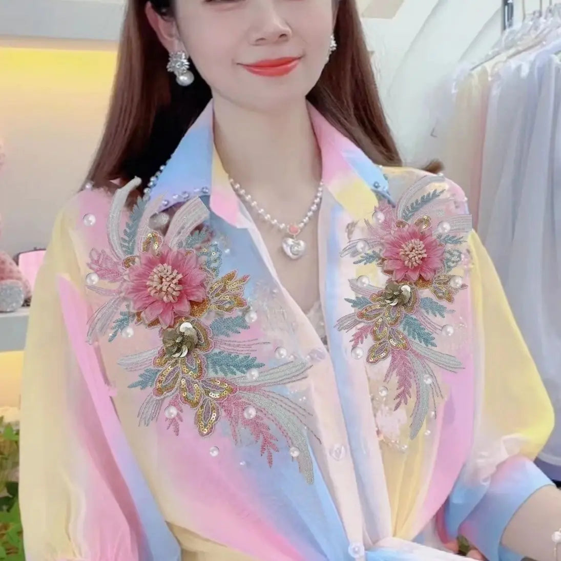 2024 Summer New Office Lady Temperament Sequined Bead Embroidered 3D Flower Chiffon Sun Protetion Casual Half-sleeved Shirt