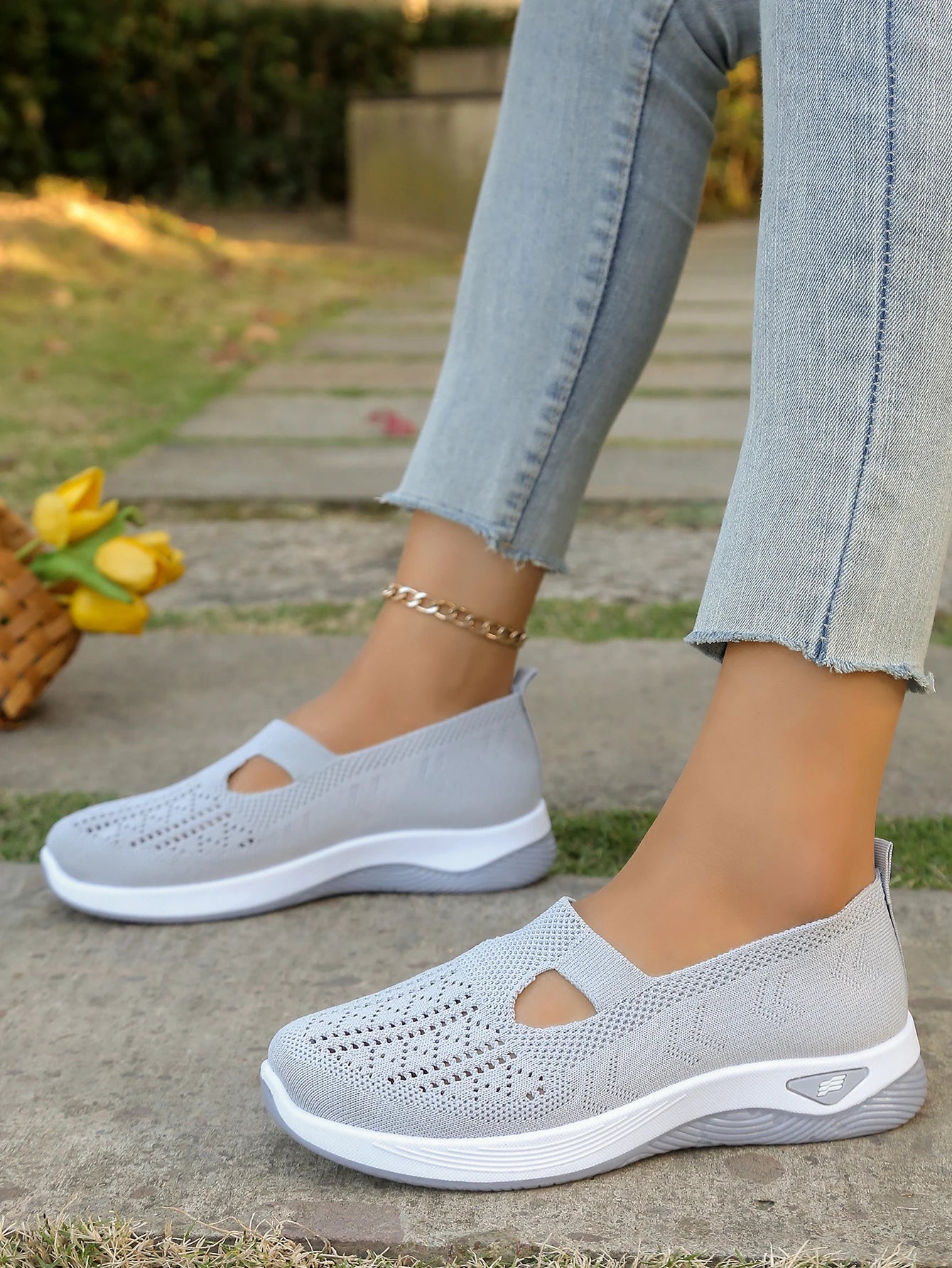 Women's Shoes, Women's Sports Shoes 2025, Breathable and Perforated Shoes, Breathable and Comfortable Shoes