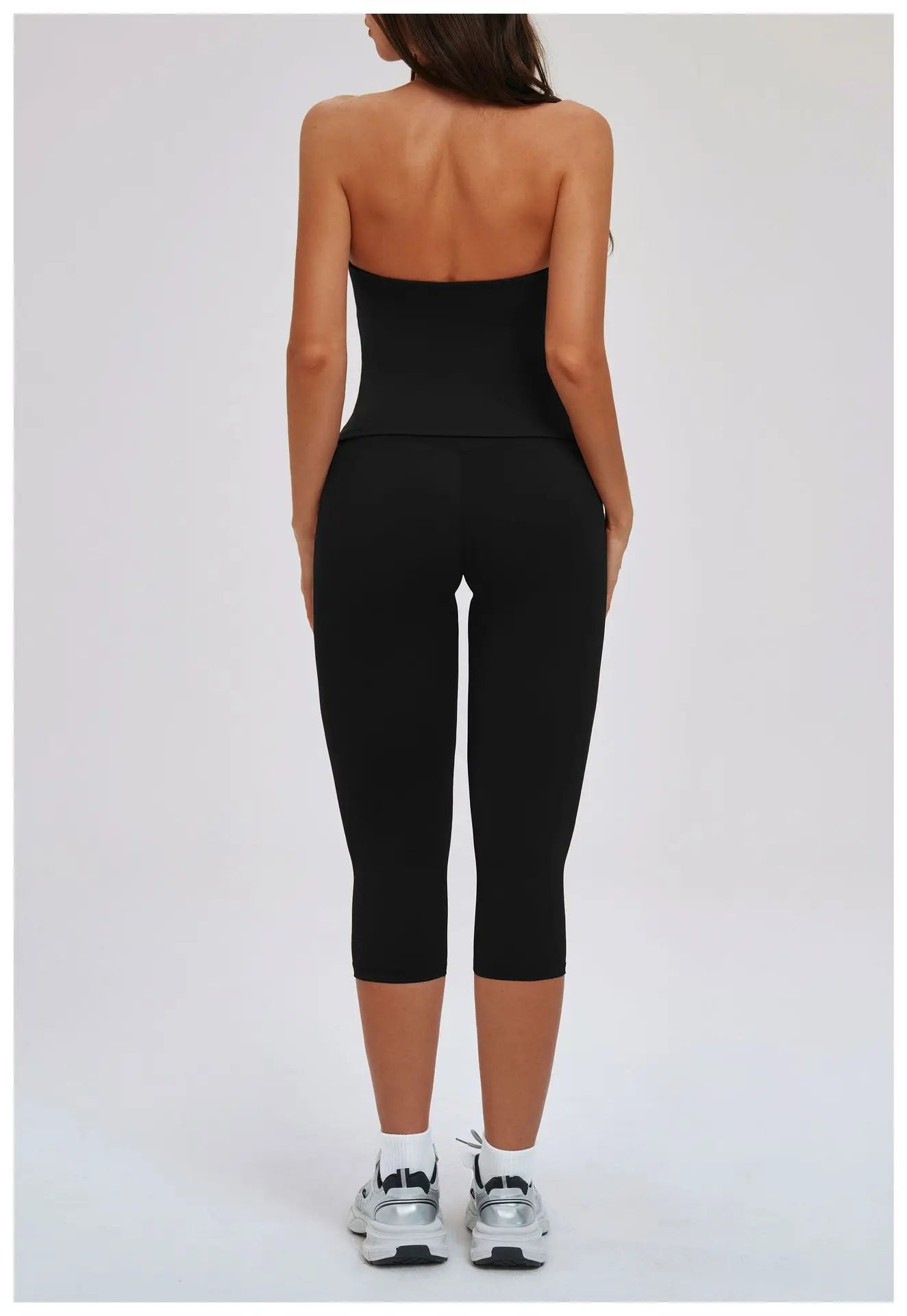 Sports Set 2 Pieces Yoga Set Sexy Women's Sports Set Quick Dry Fitness Set Gym Running Slim Capri Pants Leisure and Fashion Sets