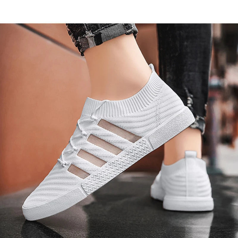 2022 New Super Light Mesh Men Running Sneakers Fashion Trend Lace-up Athletic Shoes Breathable Tenis Masculino Comfort Anti-skid