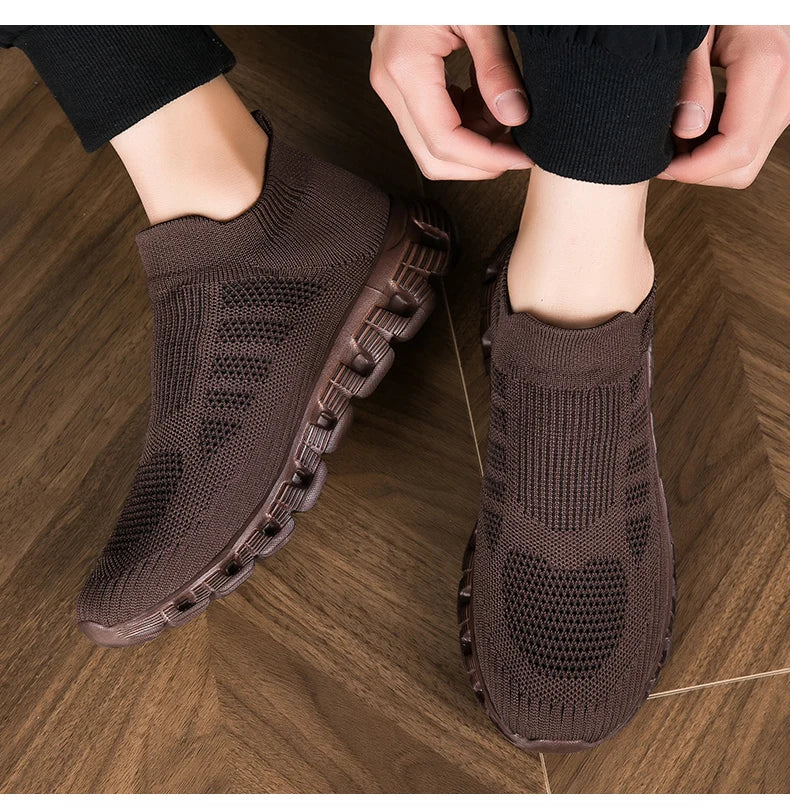 2025 New Men's Casual Sneaker Breathable Ultralight Slip On Shoes Mesh Sock Mouth Jogging Athletic Women Sneakers