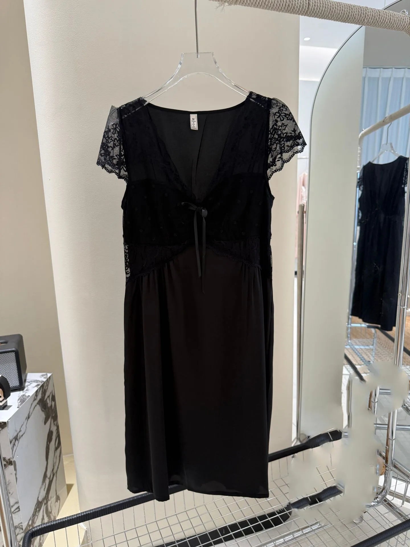 Summer Women Nightdress Sexy Perspective Lace Short Sleeve Nightgown Sexy V-Neck Home Dress Loose Satin Loungewear