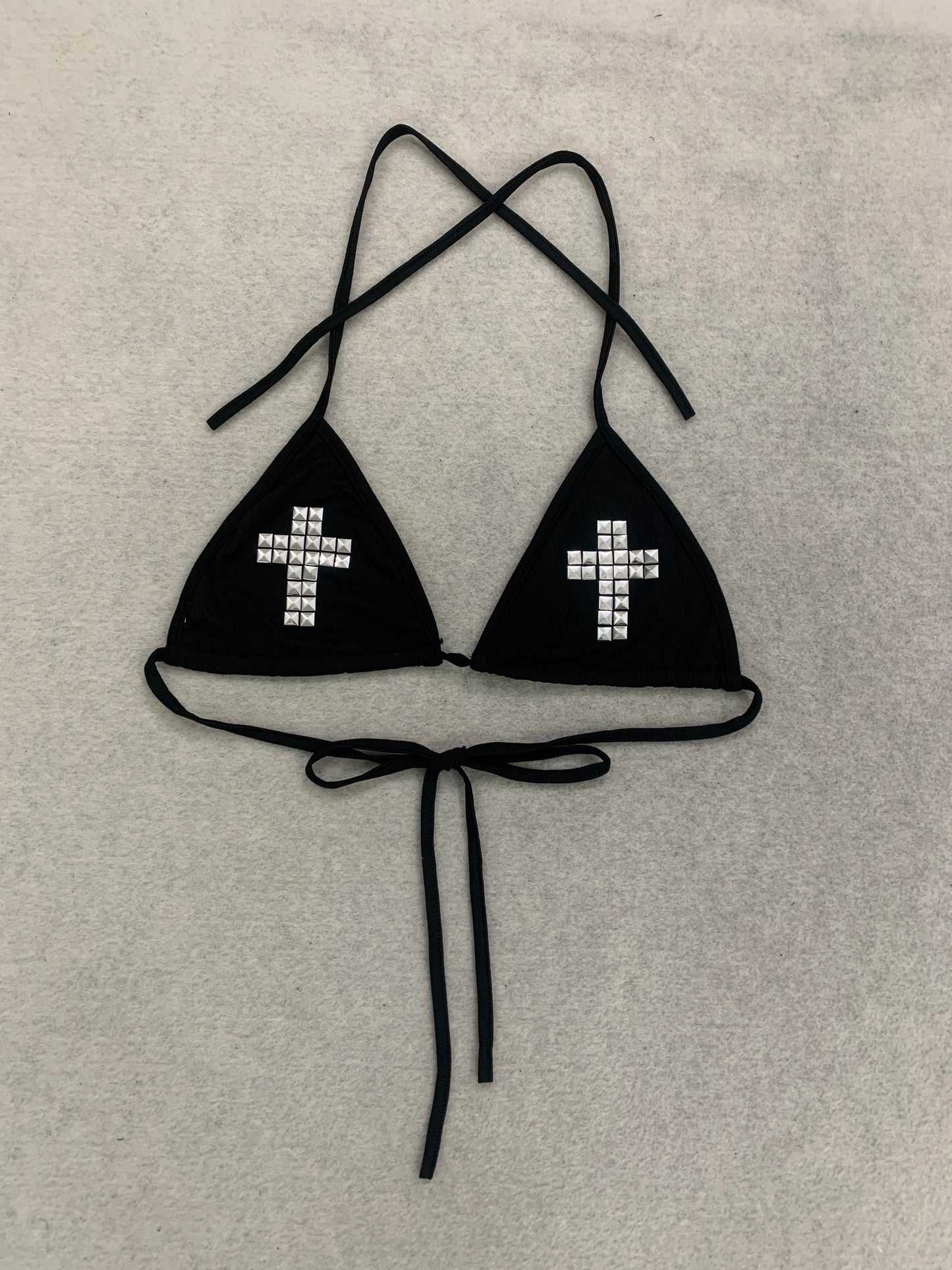 Dark-style sexy siren outfit: cross-sequined bandeau bikini with lace-up detailing