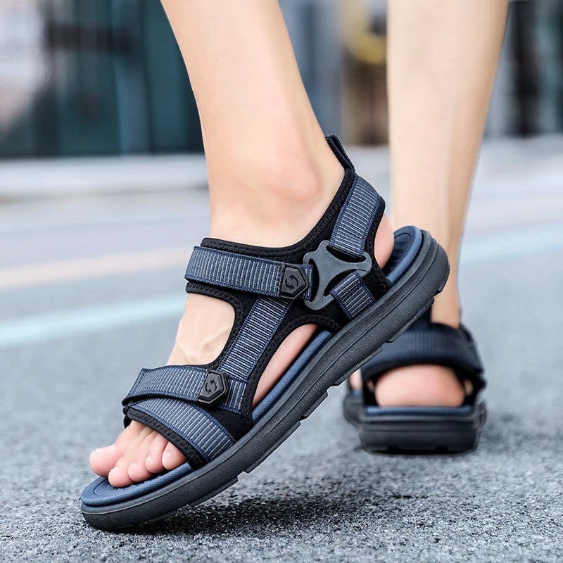 Men Summer Sandals for Men Leisure Beach Sandals Male Summer Shoes Lightweight Outdoor Casual Shoes