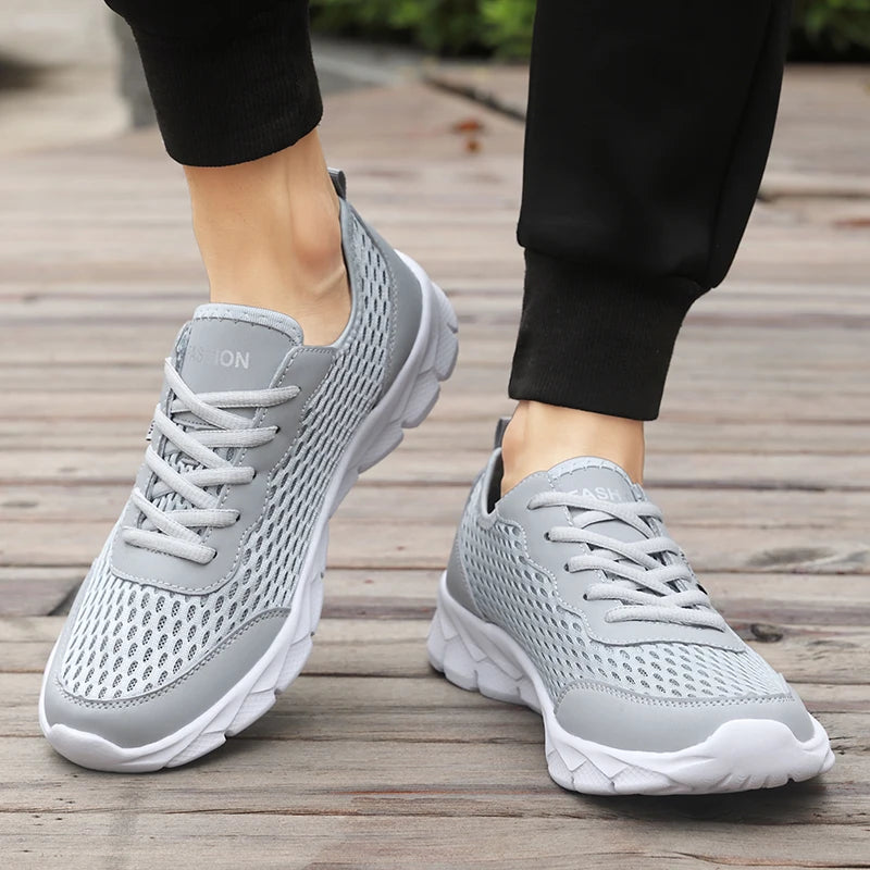 New Running Shoes for Men Comfortable Sports Shoes Lightweight Fashion Summer Plus Size 38-48 Breathable Sneakers for Men