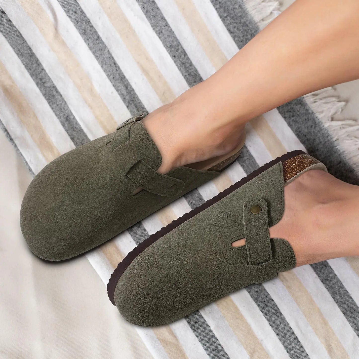 Evshine Men' s Cork Suede Mules with Arch Support Classic Potato Shoes Cozy Cork Footbed Clogs Slippers Men Fashion Beach Sandal