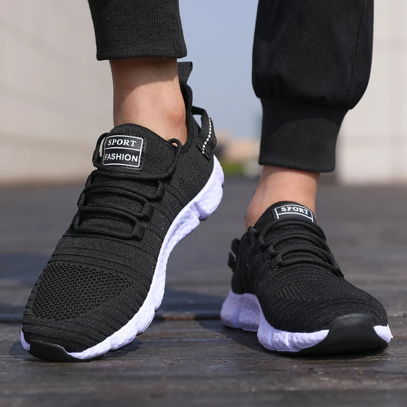 Men's  Cushioned Running Shoes Knitted Mesh Breathable Soft Soled Sneakers Fashion Forward Lightweight Outdoor Exercise Shoes