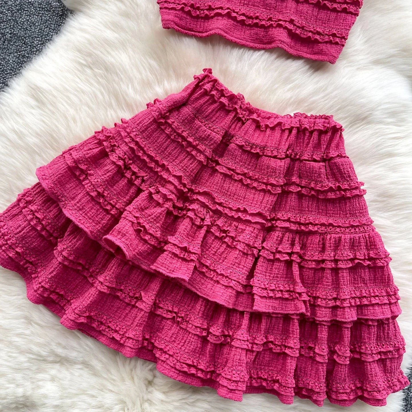 Sexy Two Pieces Sets Forwomen Chic Sexy Short Straps Tank Top with High Waist Mini Skirt Suit Summer Sweet Pleated Skirt