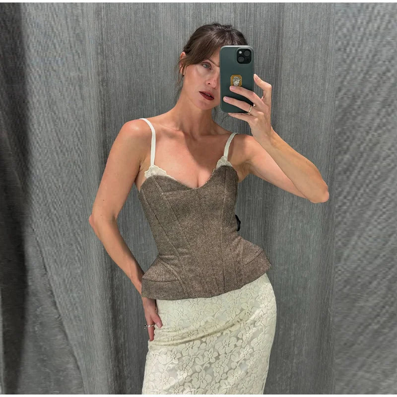 Elegant Lace Patchwork Sling Top Women Sleeveless Backless Patchwork Crop Tops Female 2026 Fashion Summer Spring Vest Lady