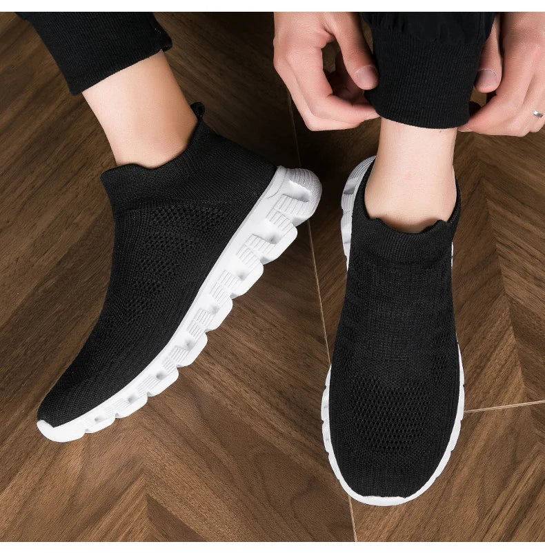 2025 New Men's Casual Sneaker Breathable Ultralight Slip On Shoes Mesh Sock Mouth Jogging Athletic Women Sneakers