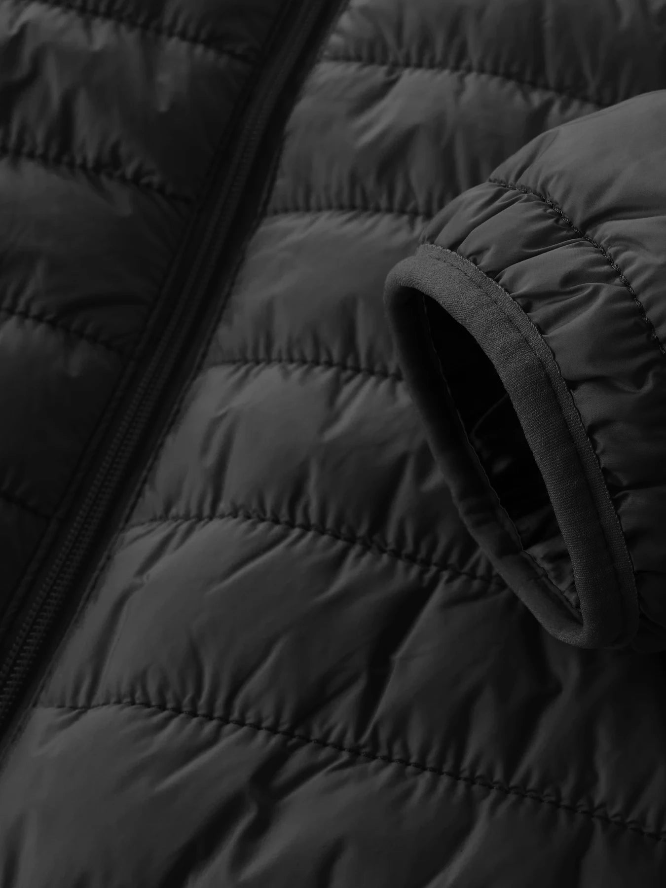 Winter Men's Lightweight Casual Cotton Jacket Suitable for Outdoor Sports, Windproof and Warm, Men's Hooded Solid Color Simple Cotton Coat