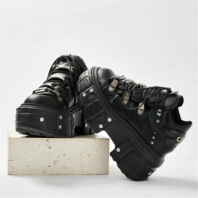 New Fashion Women Lace-Up Sneakers Round Toe Thick Bottom Metal Decoration Woman Ankle Botas Mujer Punk Party Rock Platform Shoe