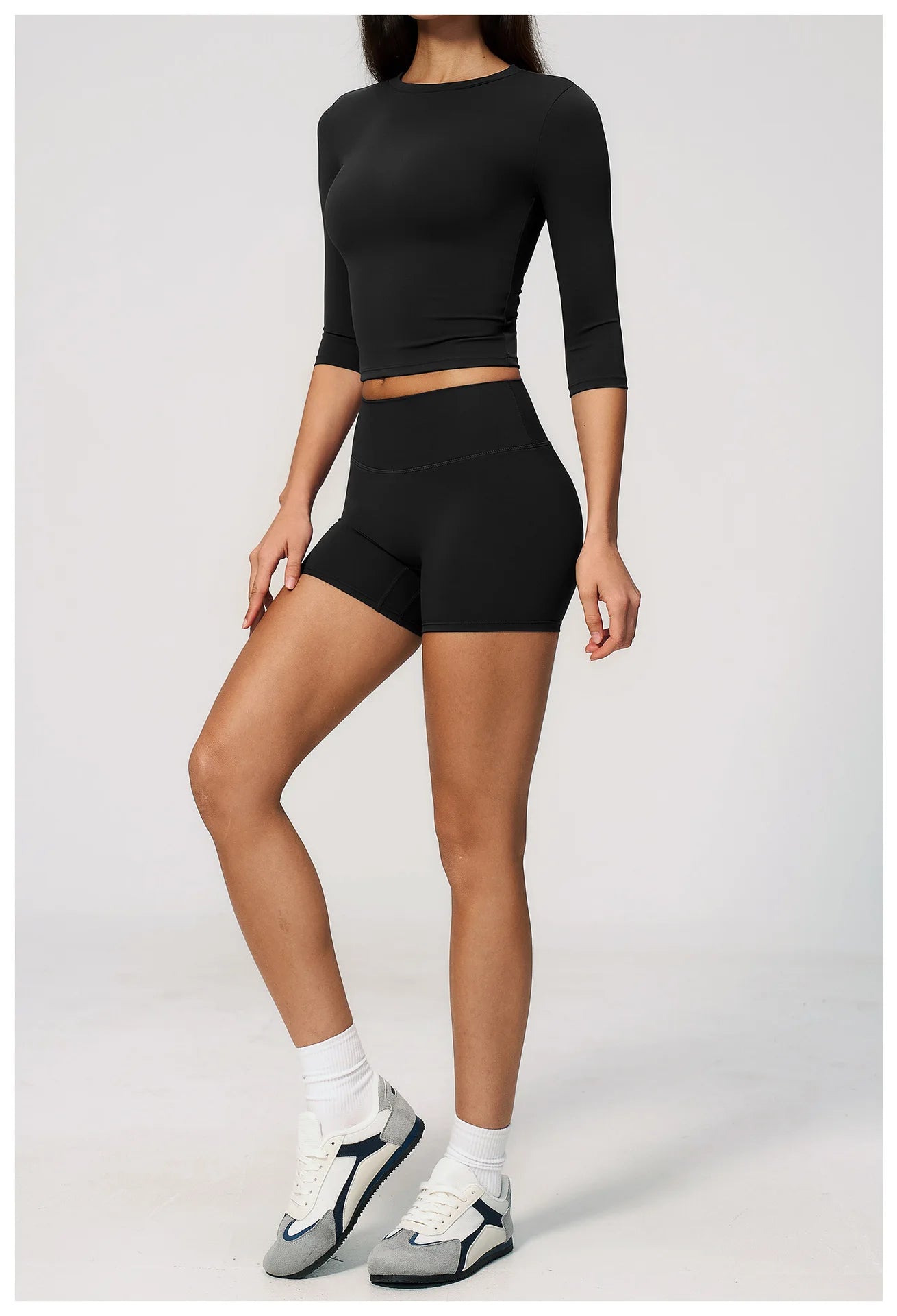 Sportswear Workout Clothes 2026 New Yoga Outfit Set For Women Slim Fit Mid Sleeve Shorts Outdoor Fitness Half Sleeve Sports Suit