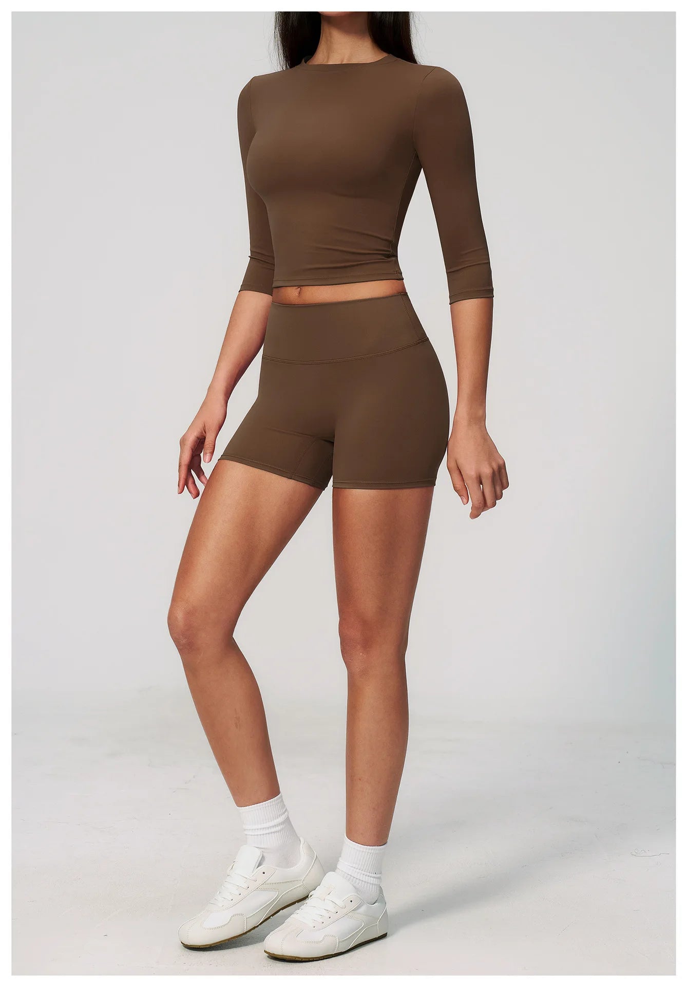 Sportswear Workout Clothes 2026 New Yoga Outfit Set For Women Slim Fit Mid Sleeve Shorts Outdoor Fitness Half Sleeve Sports Suit