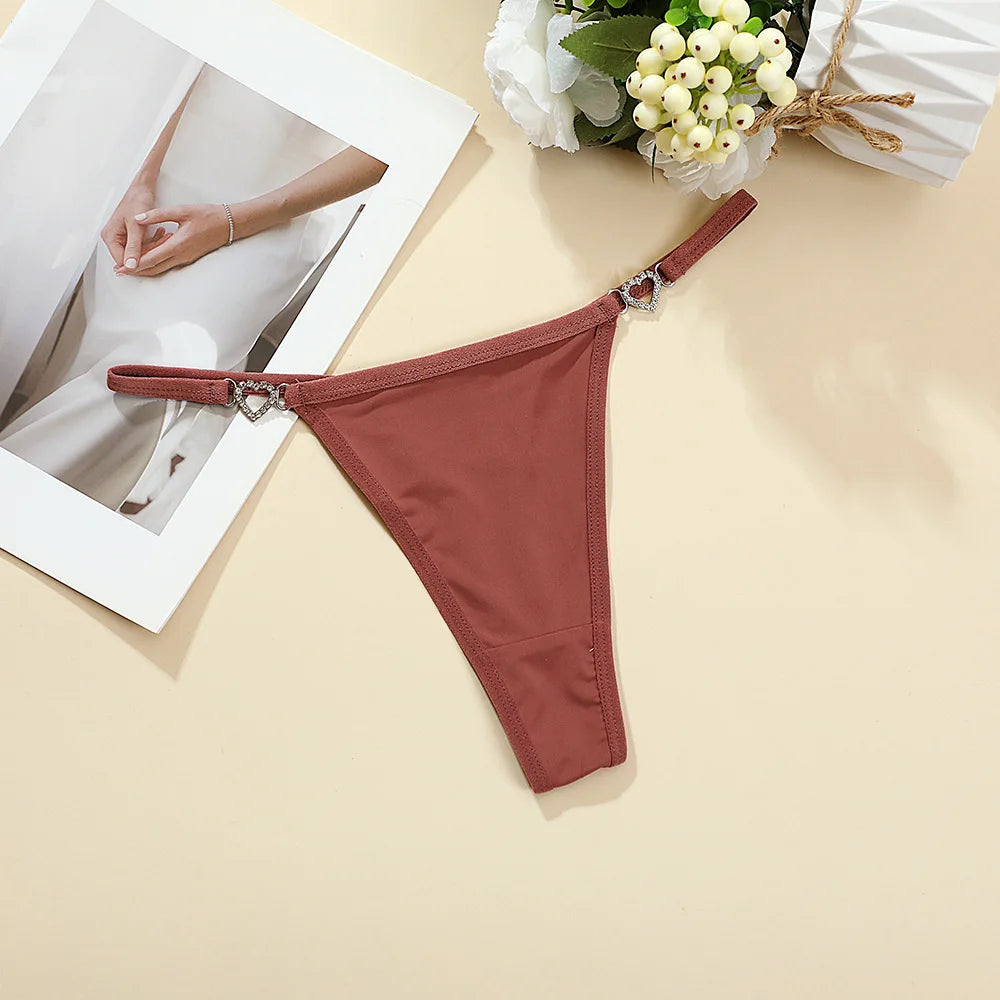 New Women Sexy Thongs Fashion Low Rise Ladies G-string Heart Decoration Sexy Intimate Lingerie T-Back New Cotton Crotch Panties