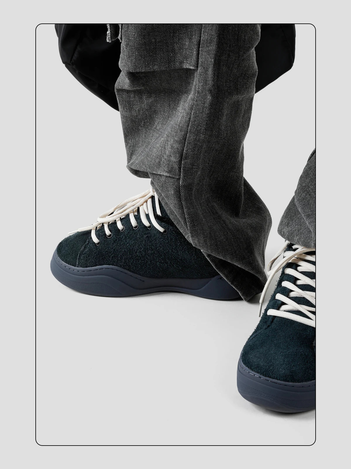 Designer Men's Skateboard Shoes Suede Leather Brown Sneakers Men Platform Shoes Original Skateboarding Sneaker Men Tenis Hombres