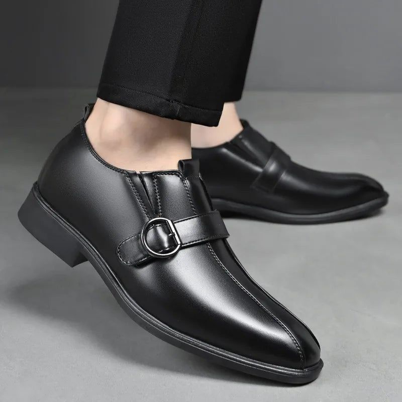 Designer Big Size 38-47 Men Dress Shoes Fashion Solid Color Wedding Shoes Male Spring Autumn Buckle Designer Man Leather Shoe
