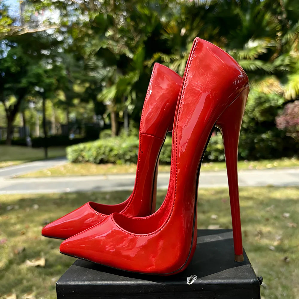 2026 Customize Side V Cut 16cm Ultra High Heels Matte Black Red inside Woman Pumps Curl Cut Slip on Pointed toe T-stage Shoes