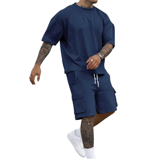New Summer Style Fashion T-shirt and Utility Shorts Solid Color Set, a Casual and Sporty Men's Suit