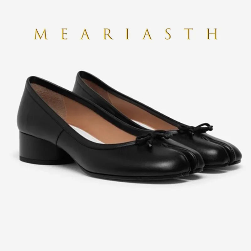 Slip-On Cylindrical Heel Tabi Pumps Bowknot Split Toe High Heels for Women Handmade Multi-Color Novelty Design Leather Shoes New