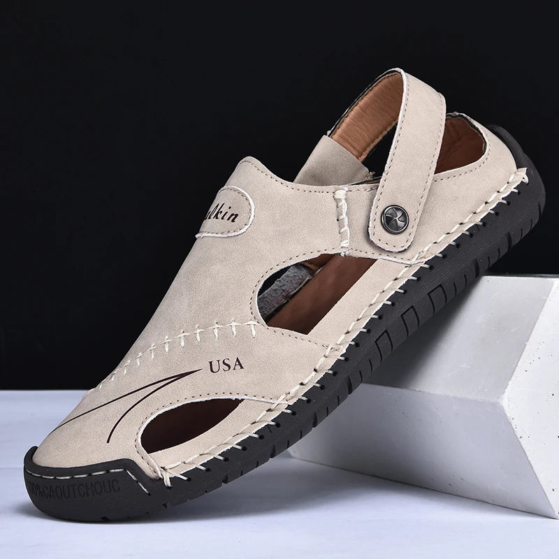 New Handmade Summer Sandals Men Breathable Leather Shoes Man Outdoor Men Sandals Antiskid Beach Sandals Hollow Shoes Footwear