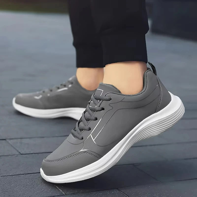 Men's Sneakers Lightweight Running Shoes New Breathable Non-slip Casual Shoes Lace Up Soft Men Walking Shoes Outdoor Tennis Shoe