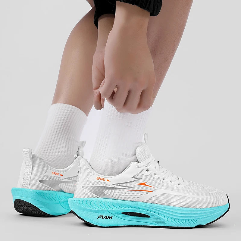 Couple's shock-absorbing racing running shoes, with thick soles and soft elasticity, suitable for rainy days, versatile for runn