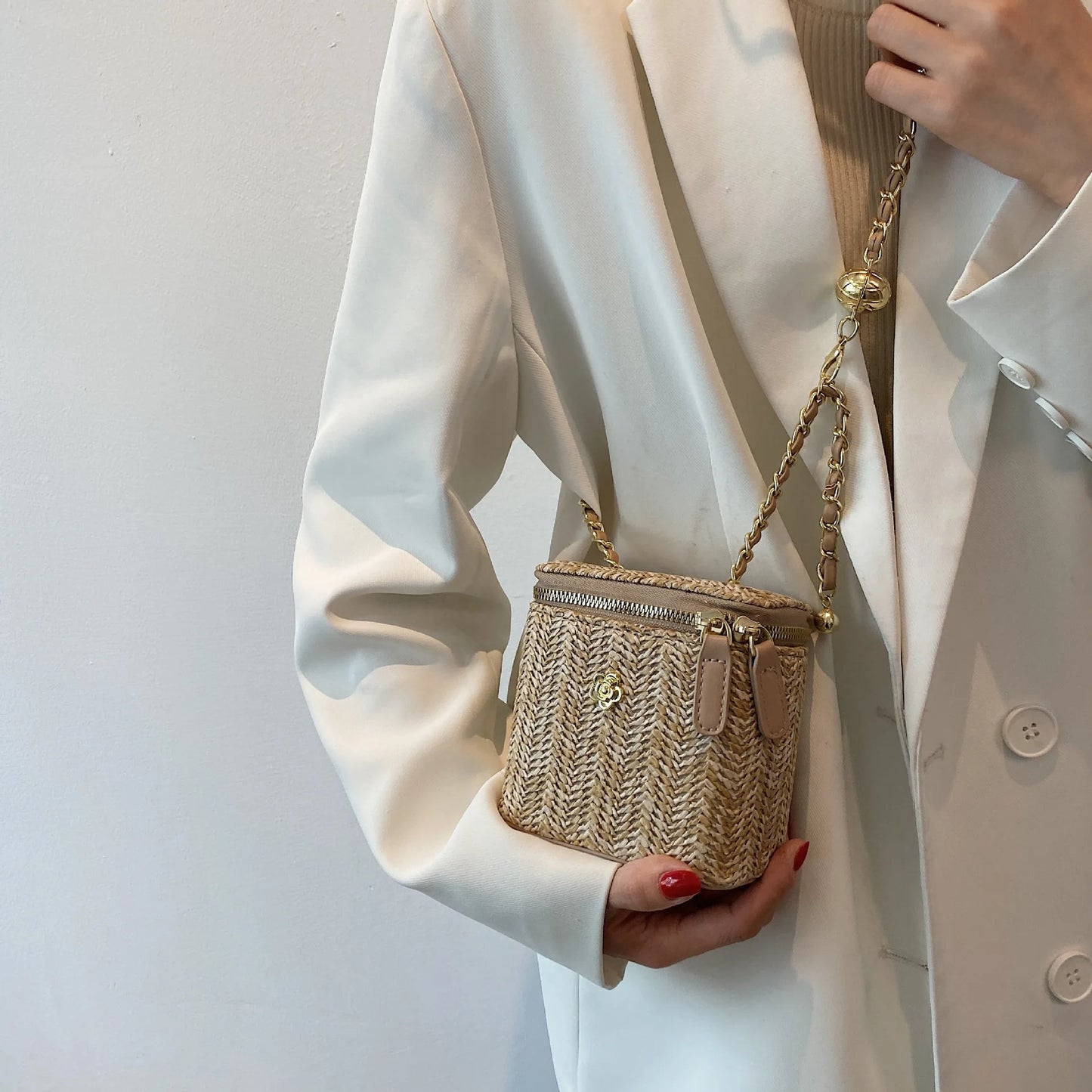 2023 Mini Straw Bucket Crossbody bag For Women Summer Weave Women's Brand Handbags And Purses Fashion Chain Simple Shoulder Bags
